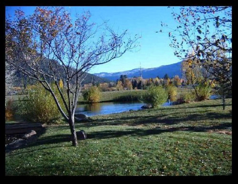 Apple Orchard Inn
