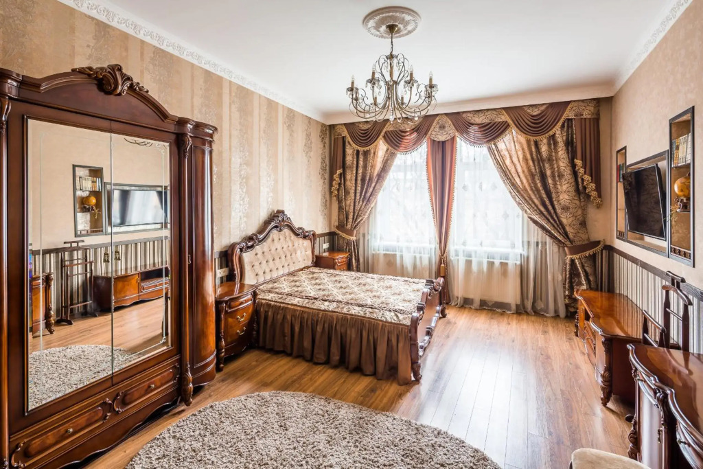 Beautiful apartment D.Galytskogo