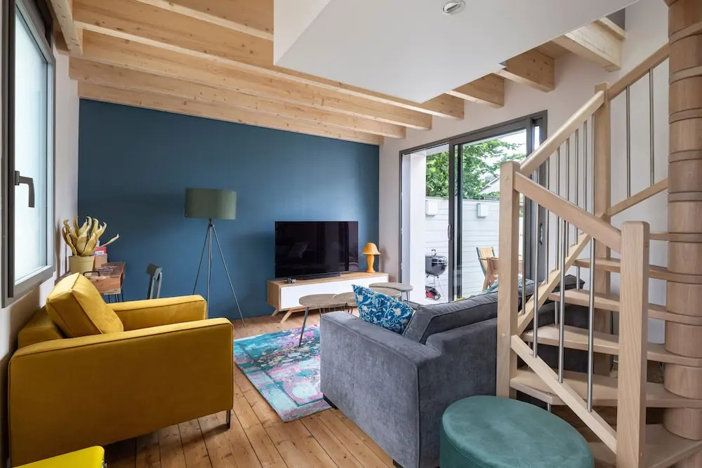 Ernestine - Charmante Maison Rénovée 2 Chambres Avec Parking et Terrasse