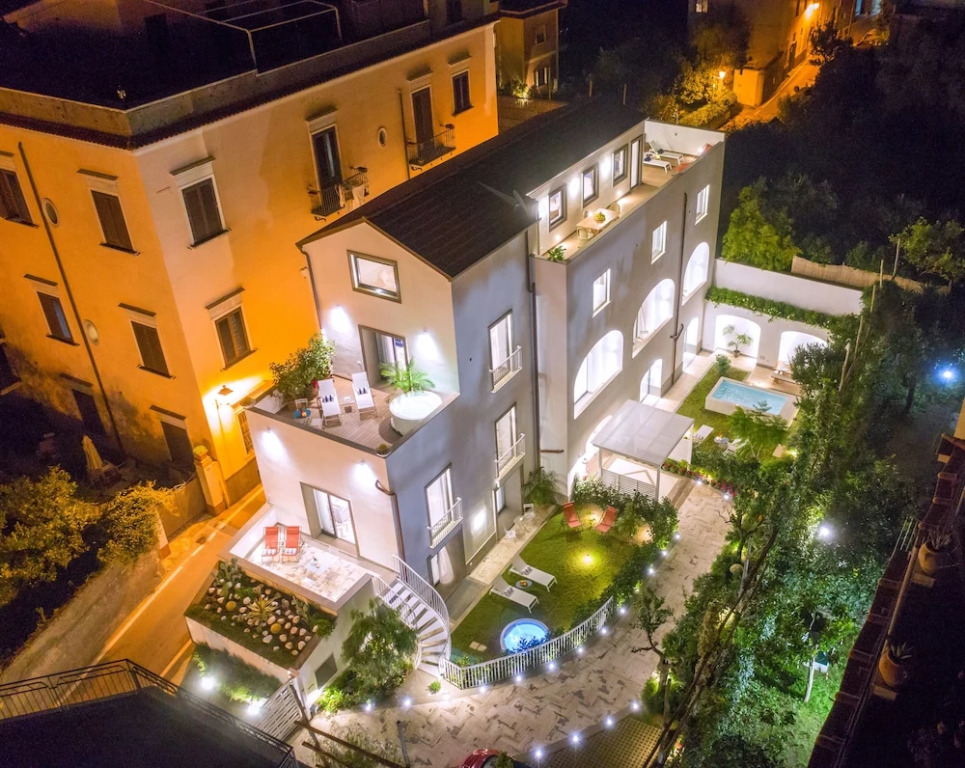 My Exclusive Italy - Luxury Villa with Penthouse, Pools and Sea View