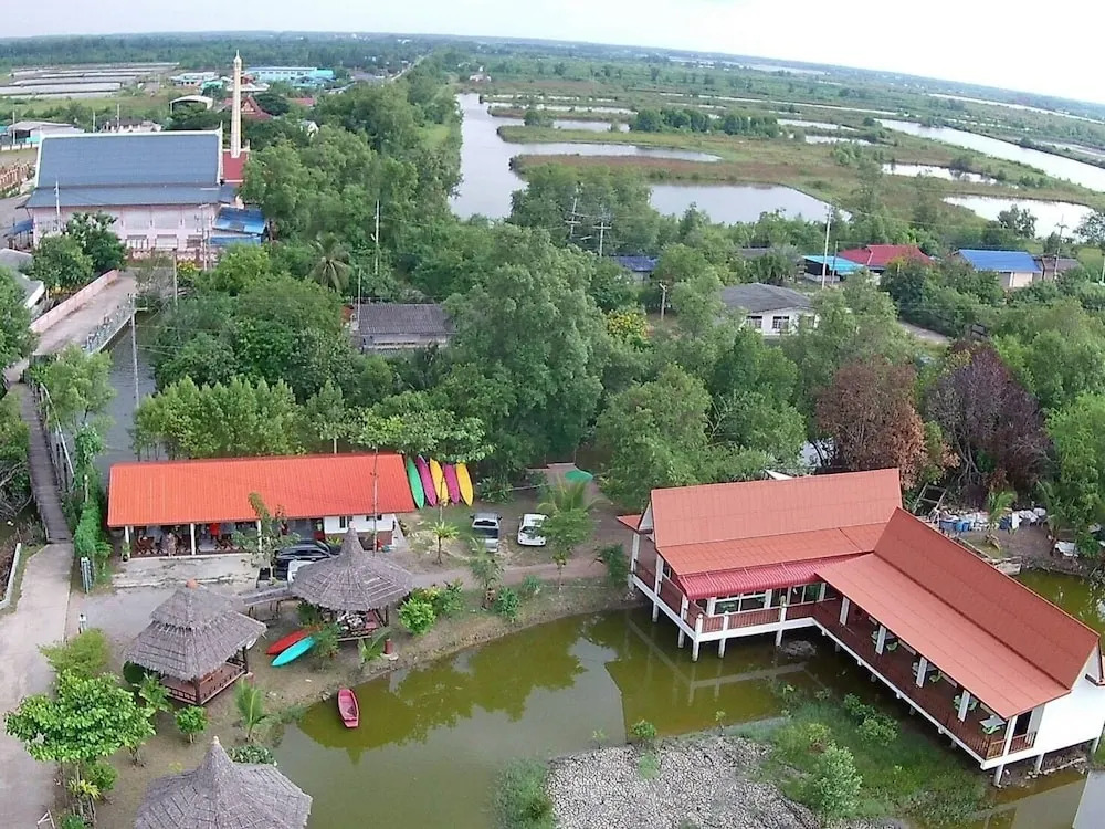 Saeng Tai Amphawa