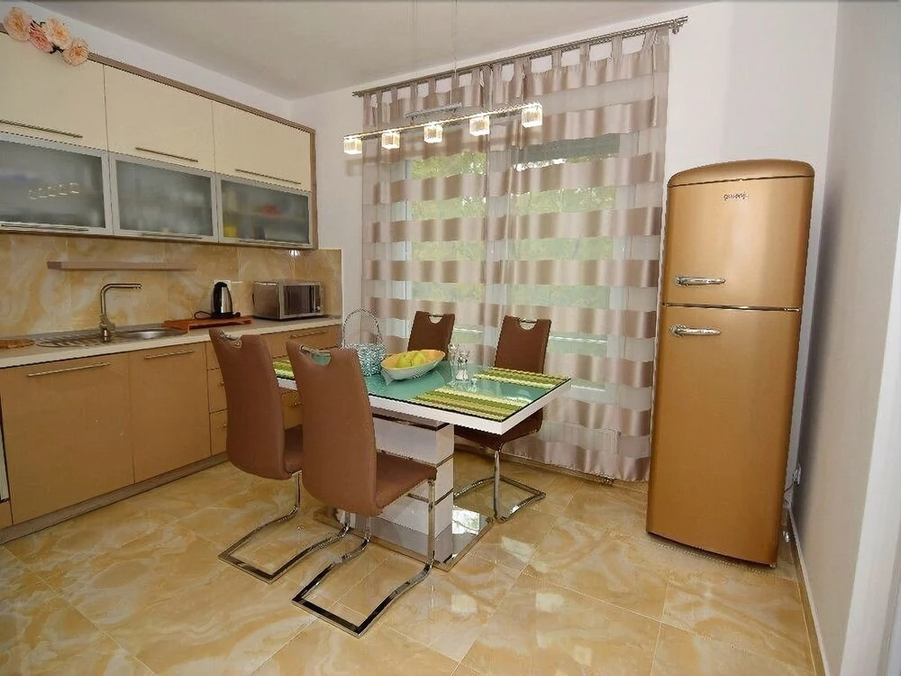 Apartments Lazeta