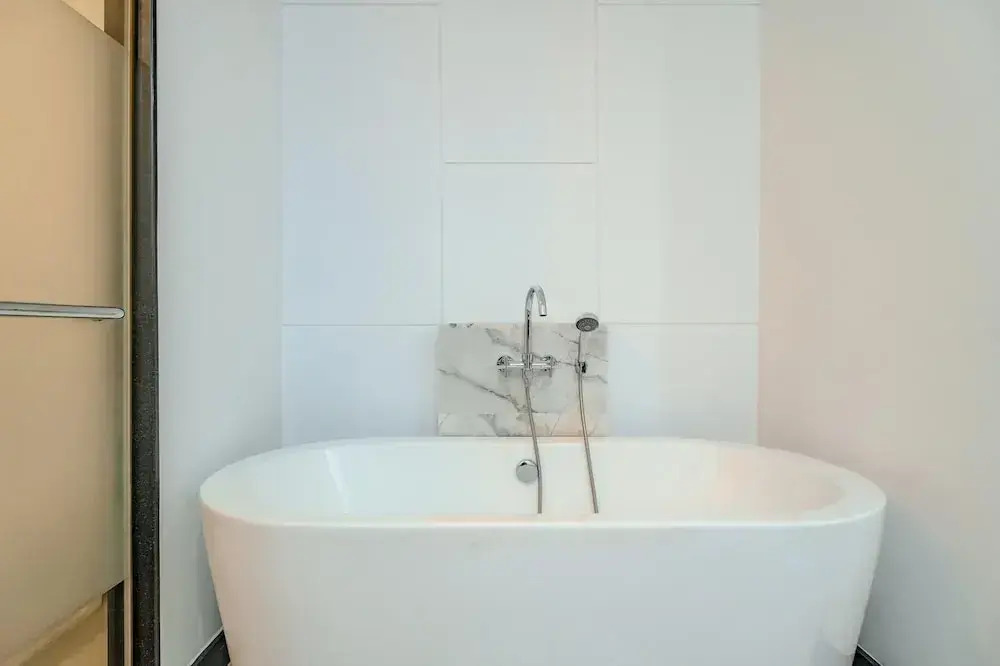 Wings Elegant 2BR Villa Bang Tao Beach