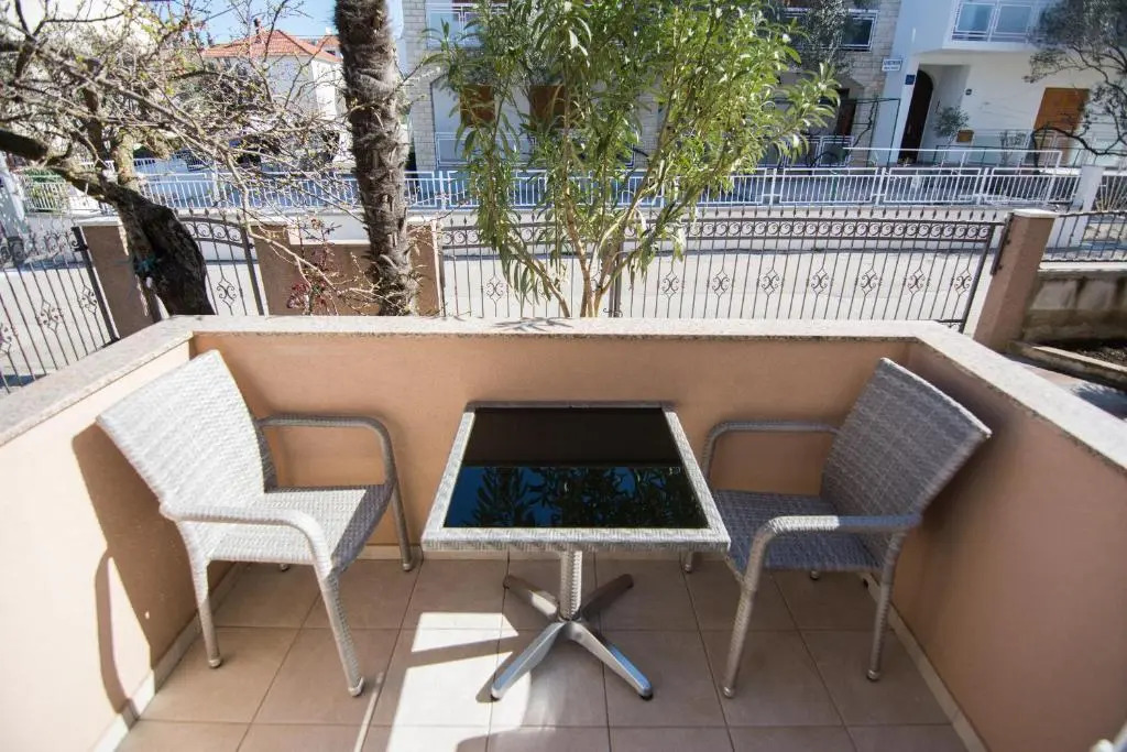 Cirjak Apartments