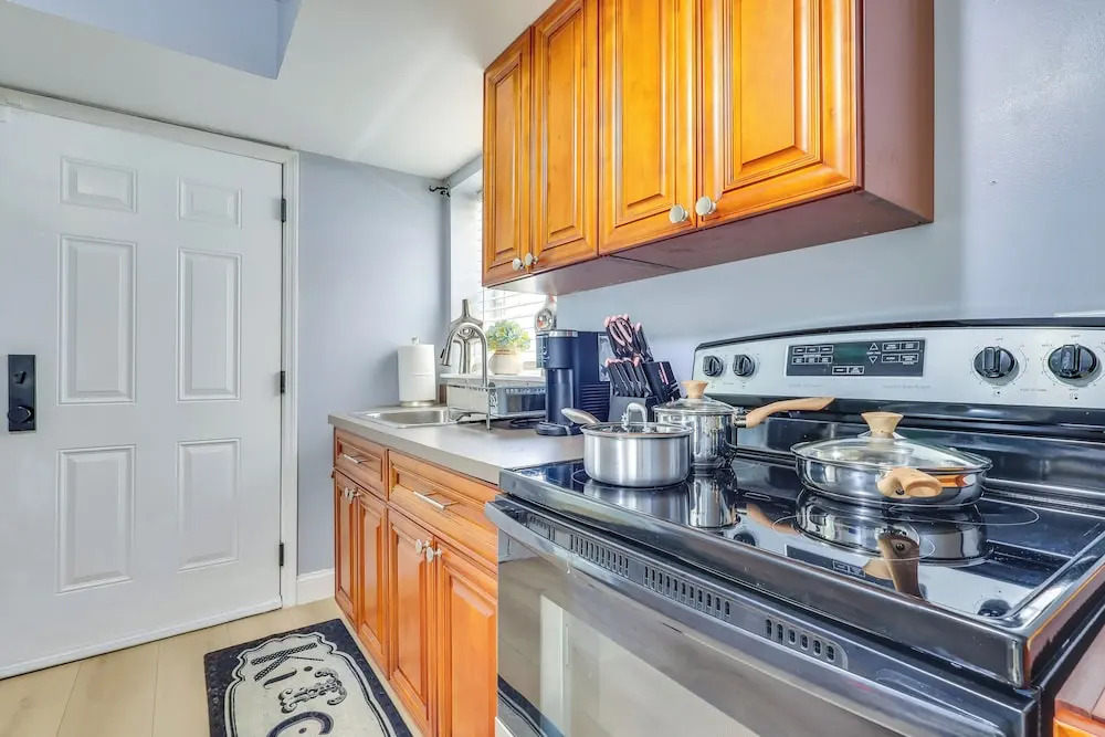 Walkable Extended Base 2 Mi to Dtwn & Penn Station