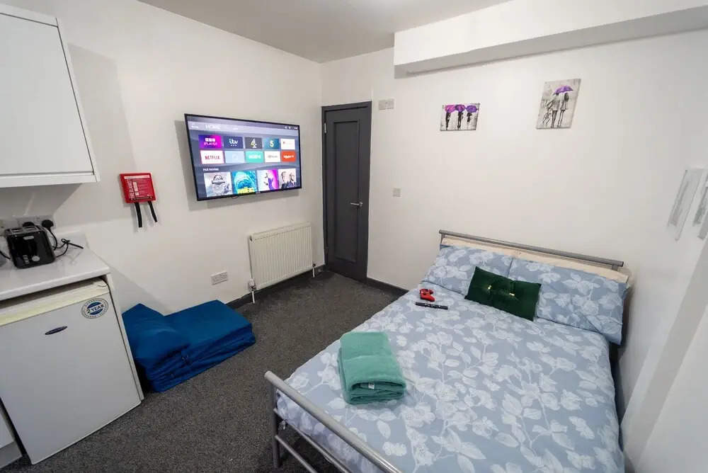 966 Pershore Road Studios In Guest House