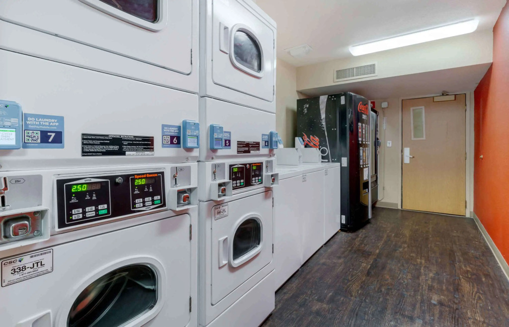 Extended Stay America Suites - Pleasanton - Chabot Dr