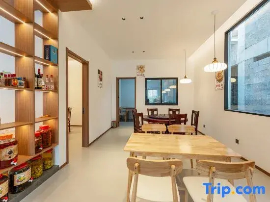Xixia Small Hut Homestay