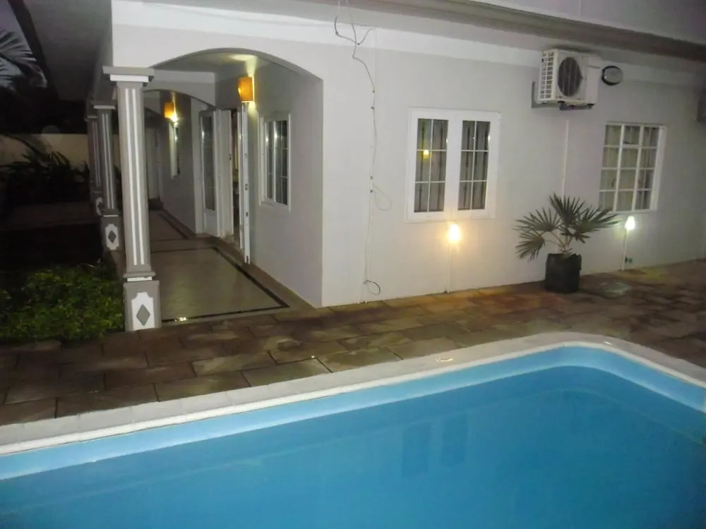Villa With 6 Bedrooms in Grand Baie, With Private Pool, Enclosed Garde