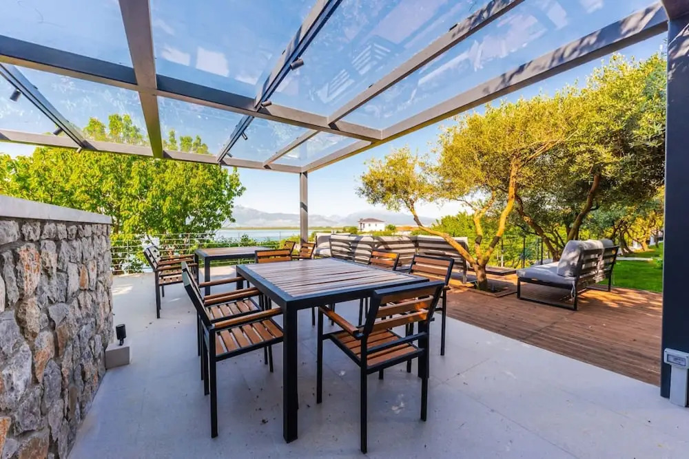 Sunrise - The Twin Villa by PikHost