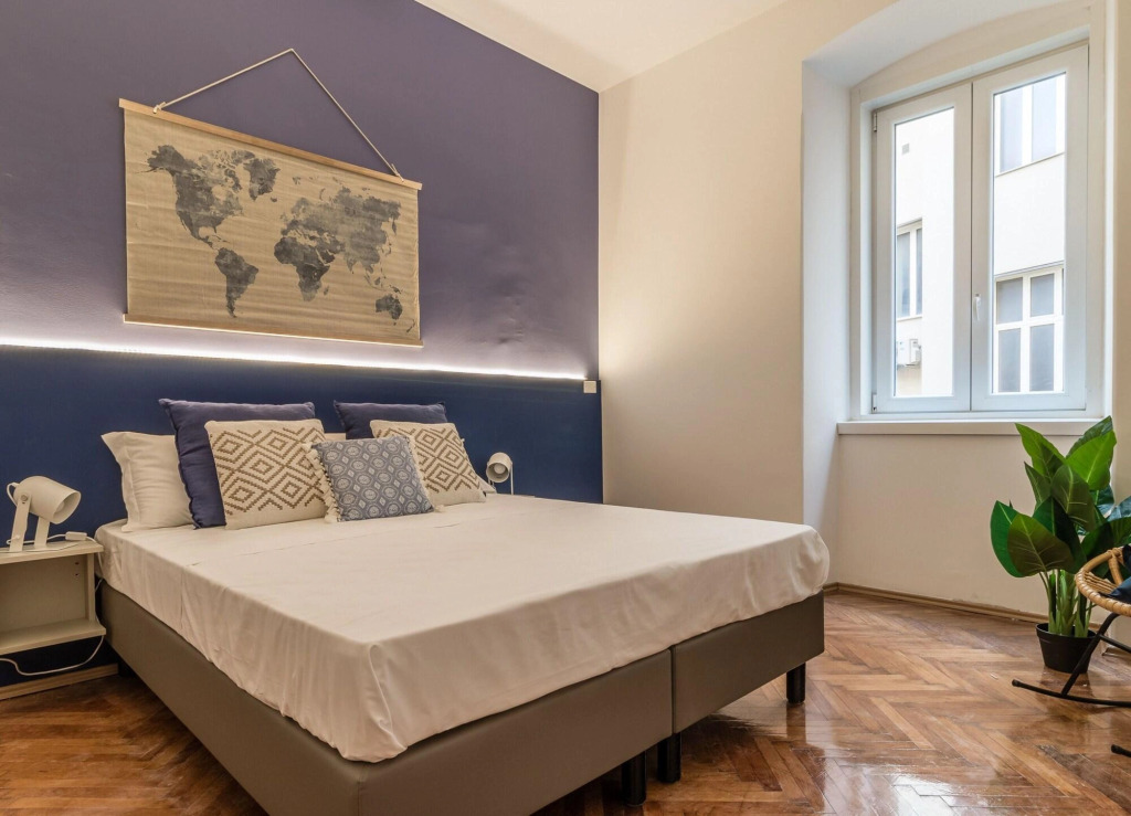 Ghiberti - Grey and Blue