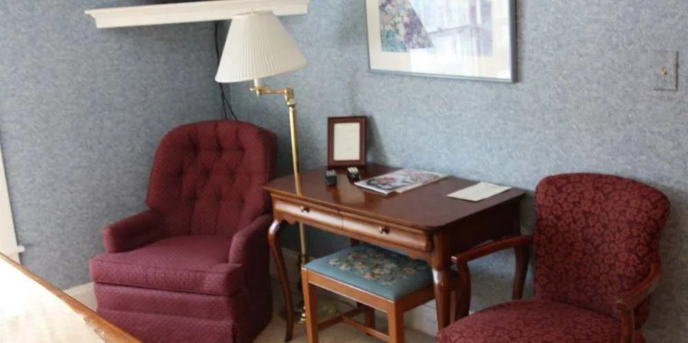 The Trumbull House Bed and Breakfast