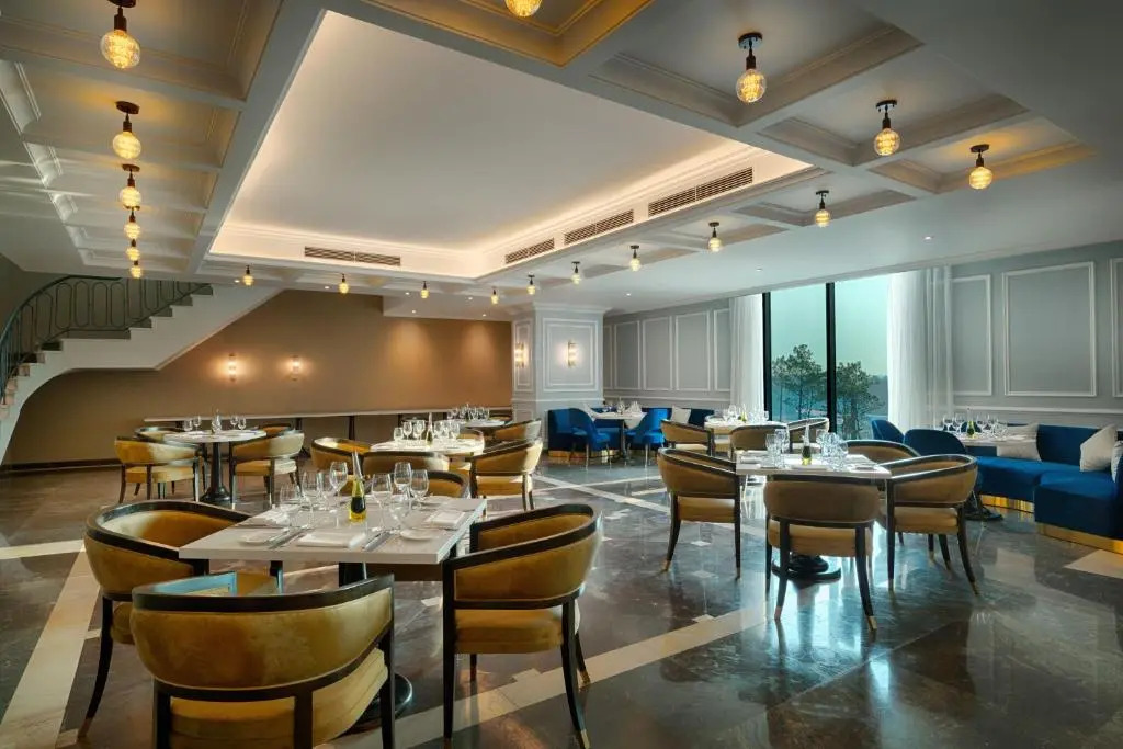 FLC Halong Bay Golf Club & Luxury Resort