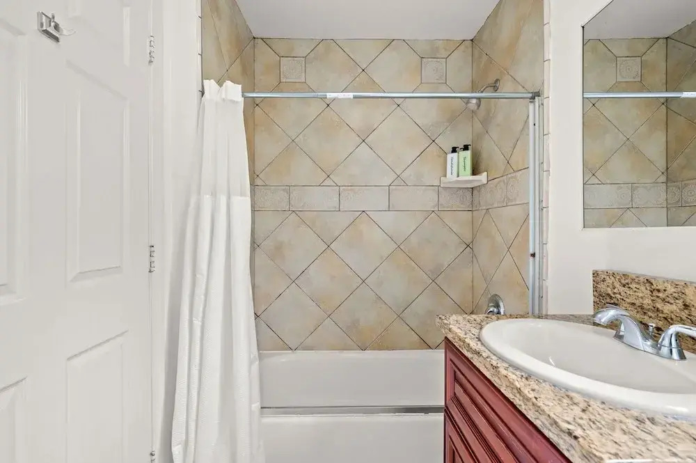 Near USC Dtla Spacious Private Bedroom 1