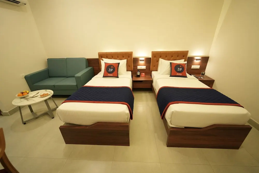 Zip By Spree Hotels Purple Orchid Whitefield