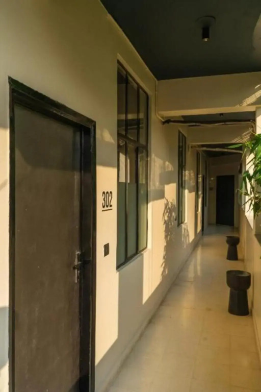 Minimalist One Hauz Khas Village