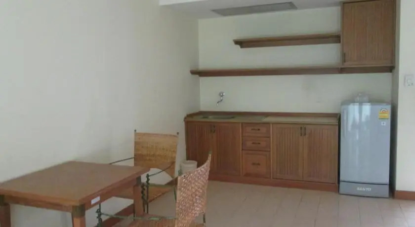 Juldis Khao Yai Apartment