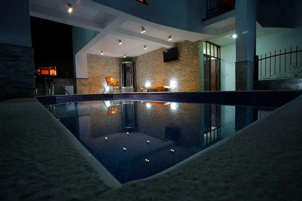 Villa M