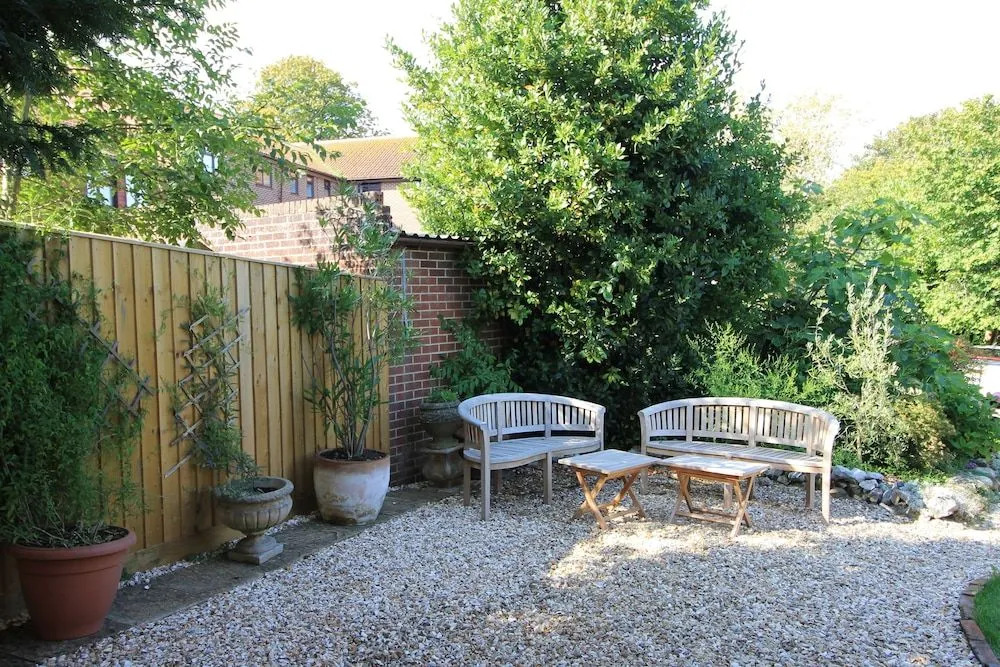 Lewesdon B&B