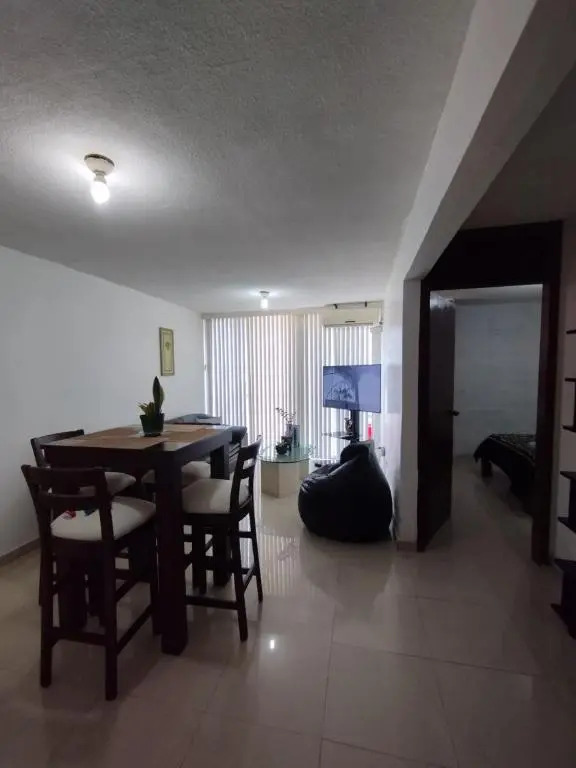 Apartamento Planta Baja frente al Aerop Intnl De Maiquetía