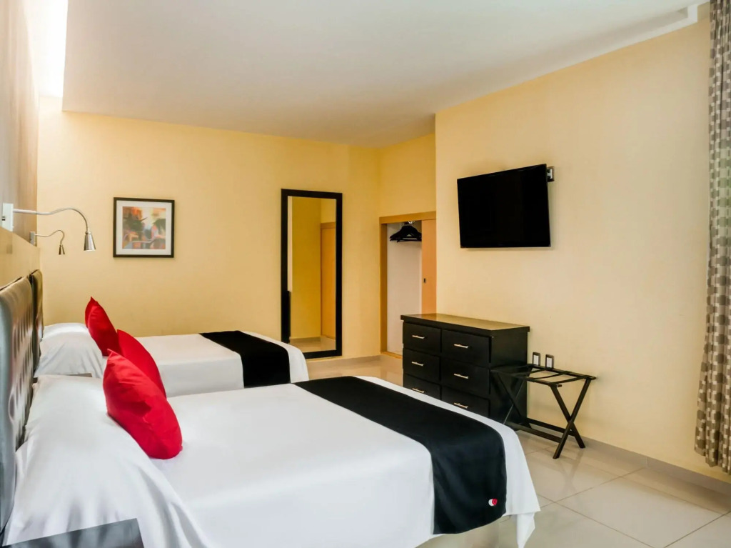 Veracruz Suites Hotel