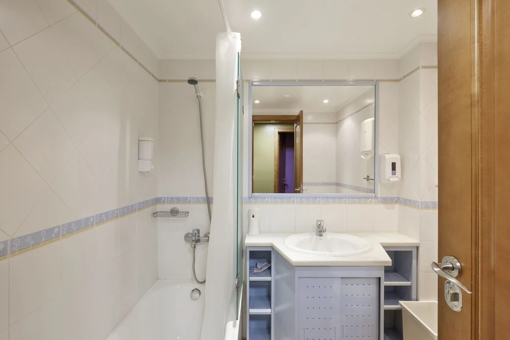 HUUX Hostel