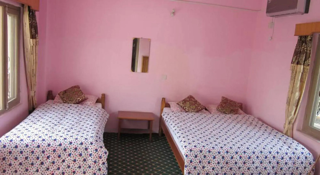 Hotel Lotus Inn