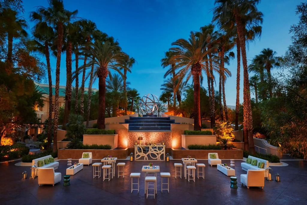 Отель Four Seasons Las Vegas