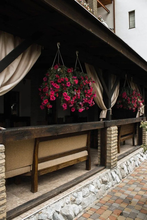 Stara Vezha Hotel