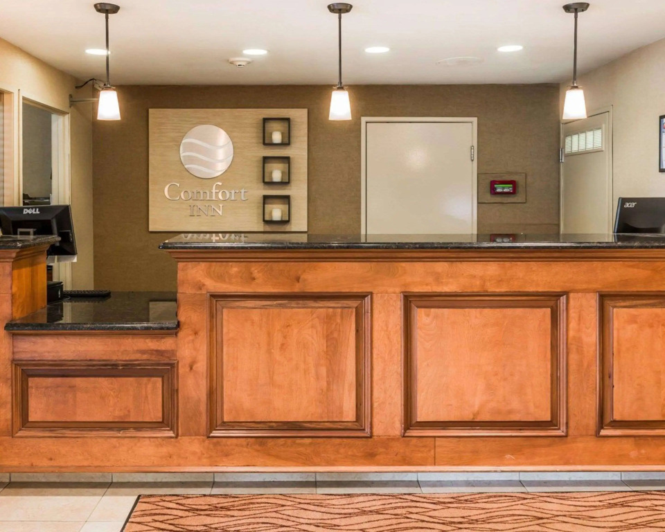Wingate by Wyndham Utica