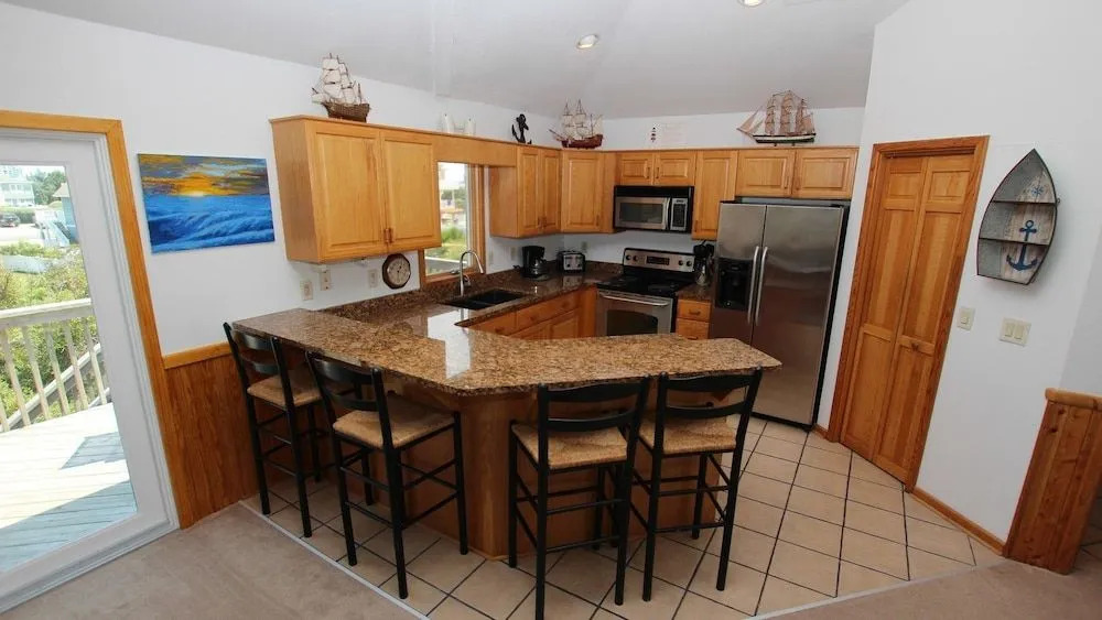 Neptunes Landing - 5 Br Home