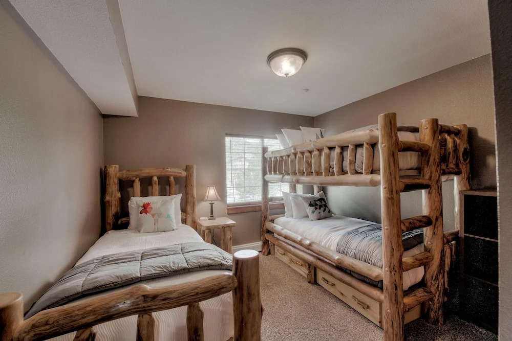 Revette Retreat