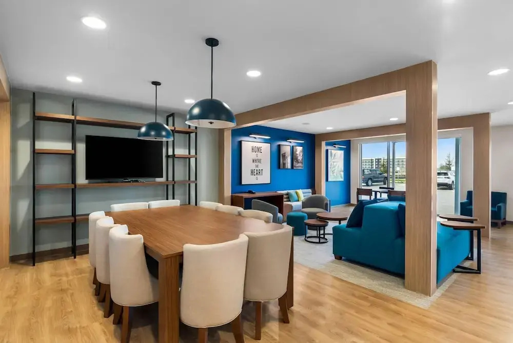 Everhome Suites Bastrop by Choice Hotels
