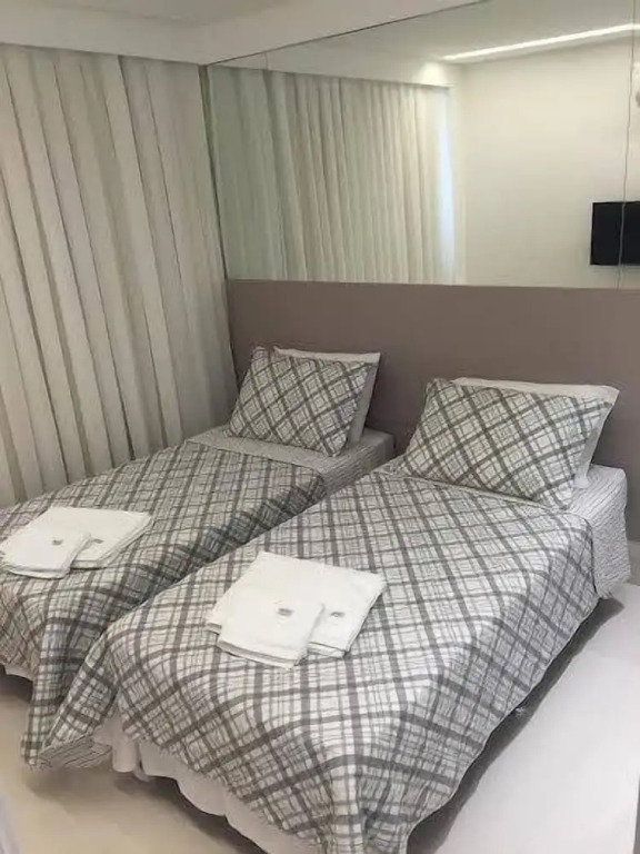 Flat Malawi Premium