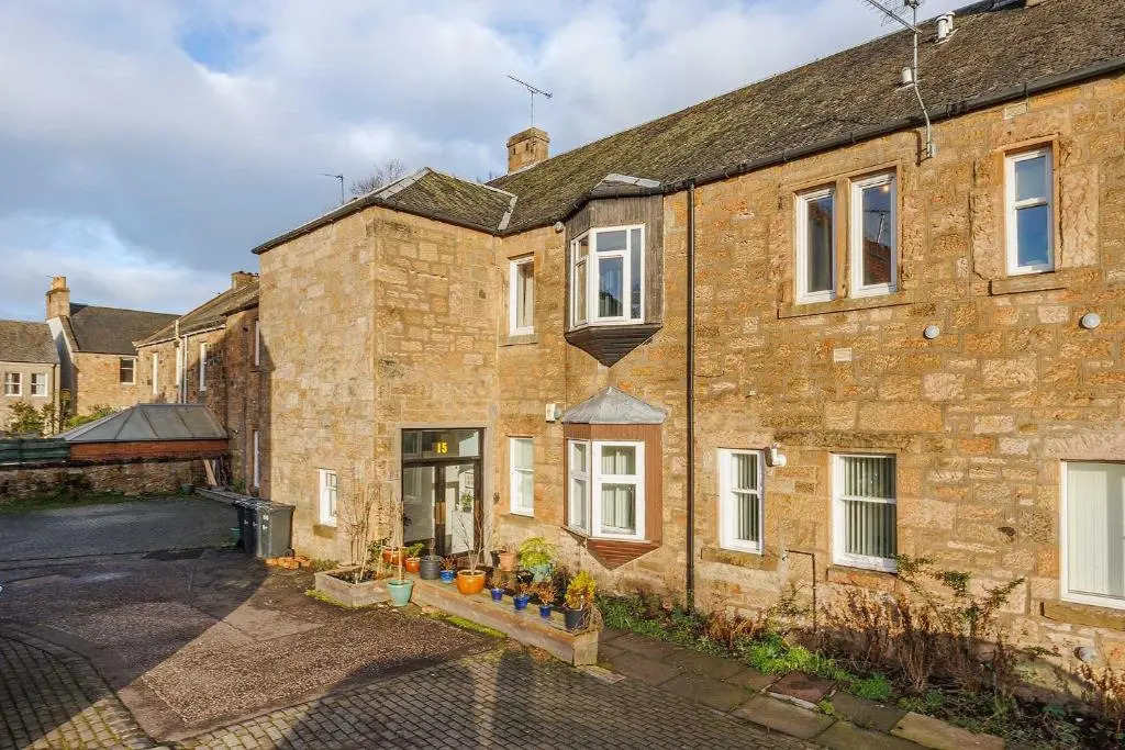 Linlithgow Apartment