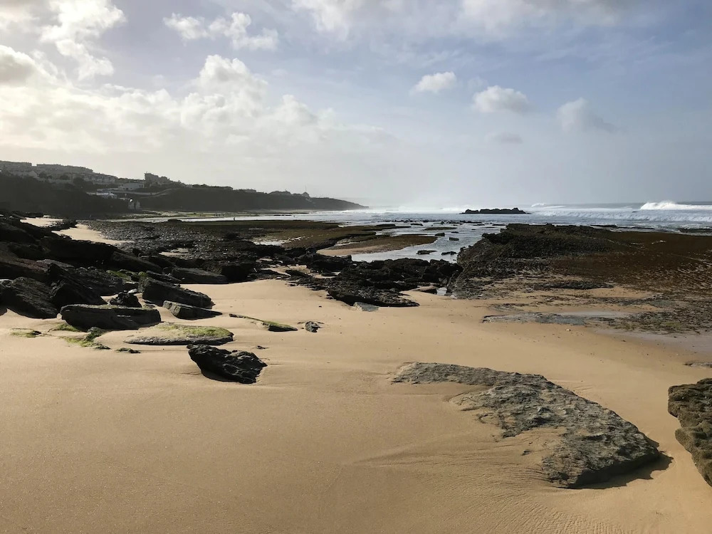 House With 4 Bedrooms in Ericeira, With Wonderful sea View, Enclosed G