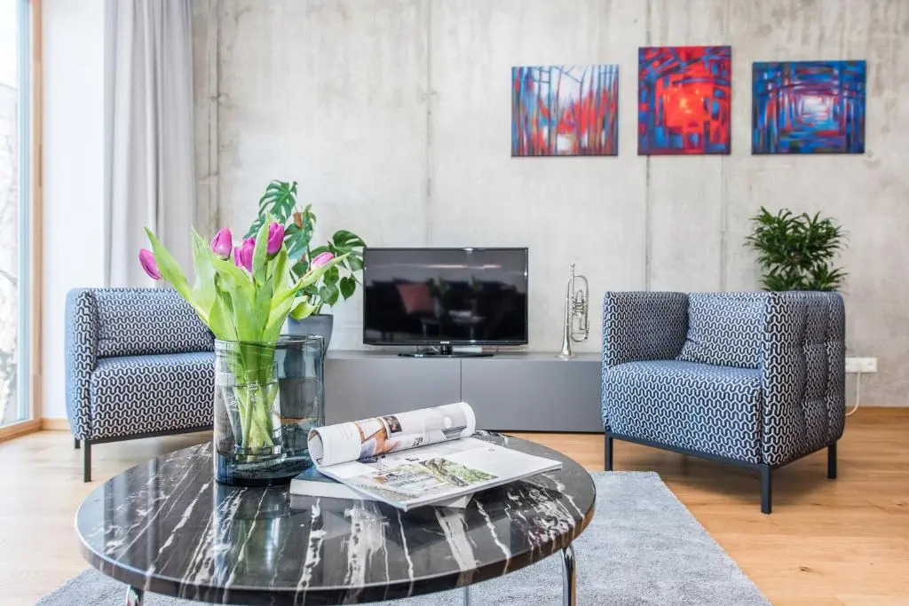 Basteja Life - Brand NEW & Garage Parking included, multiple apartments, by Cohost
