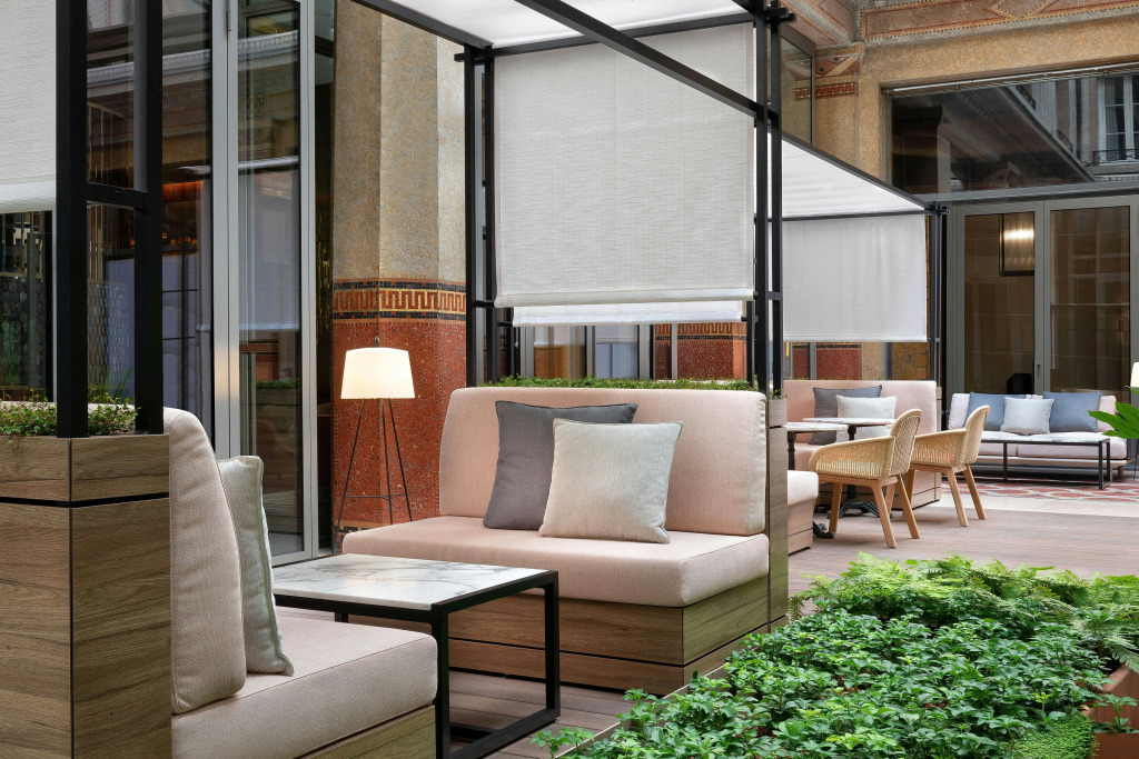 Prince de Galles, a Luxury Collection hotel, Paris