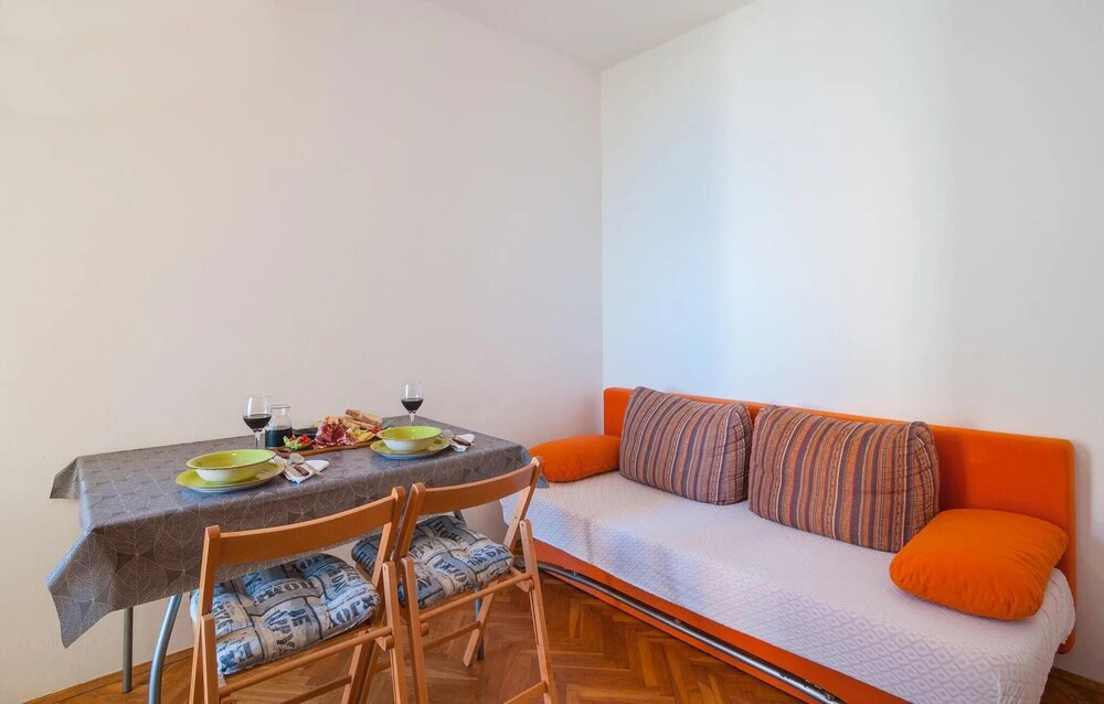 Stunning Home in Podstrana With Wifi and 1 Bedrooms