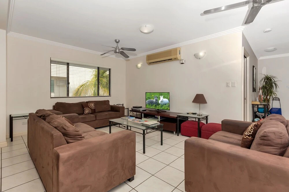 Oceansprey Beachfront Apartments