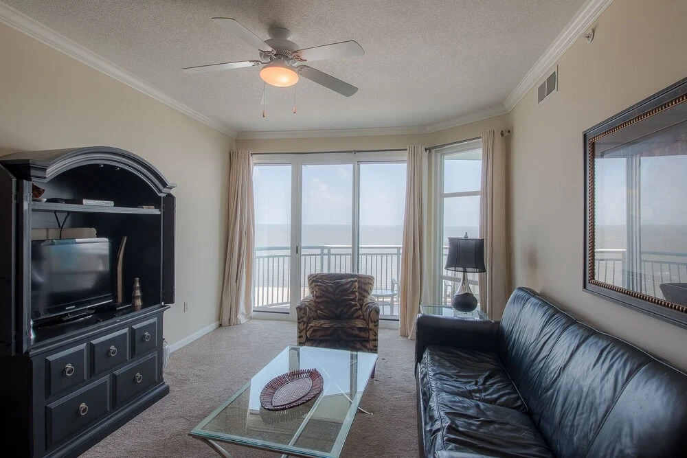 Legacy Towers-Legacy I 803