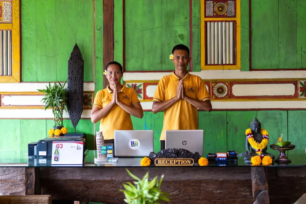 Tapa Bale Gede Nusa Lembongan