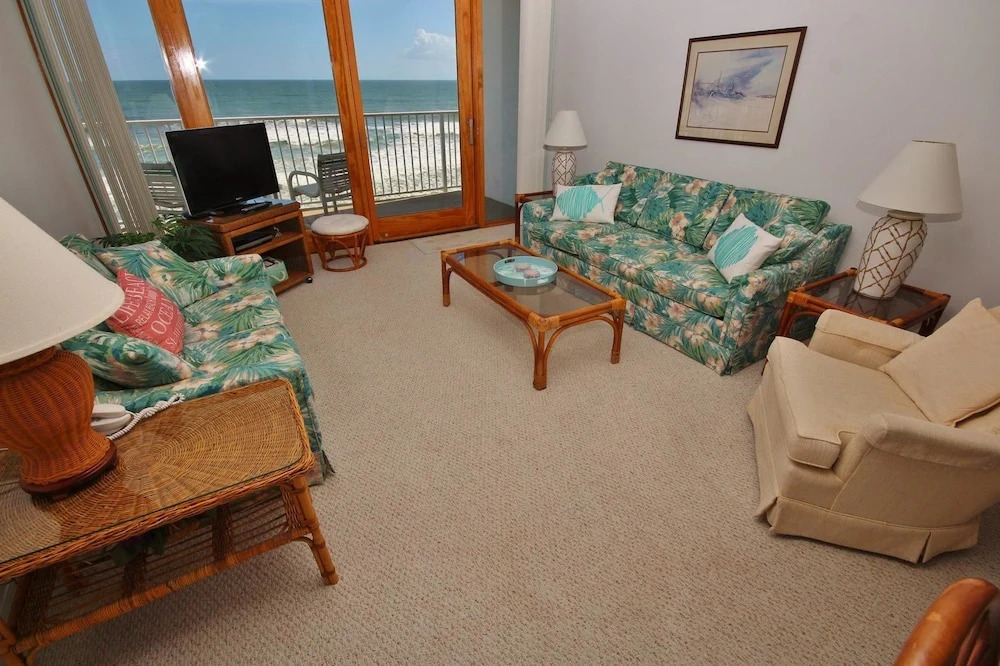 The Smyrna Beach Club 607A Apartment 1