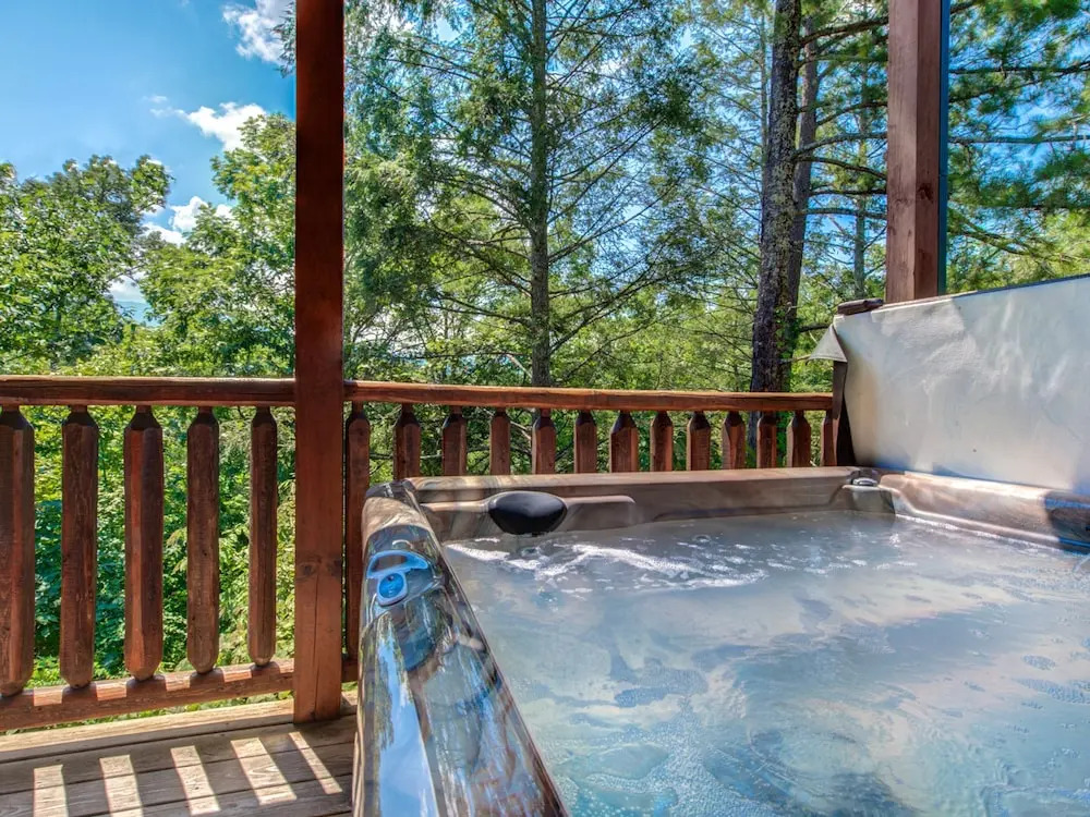 Gatlinburg Majesty by Jackson Mountain Homes