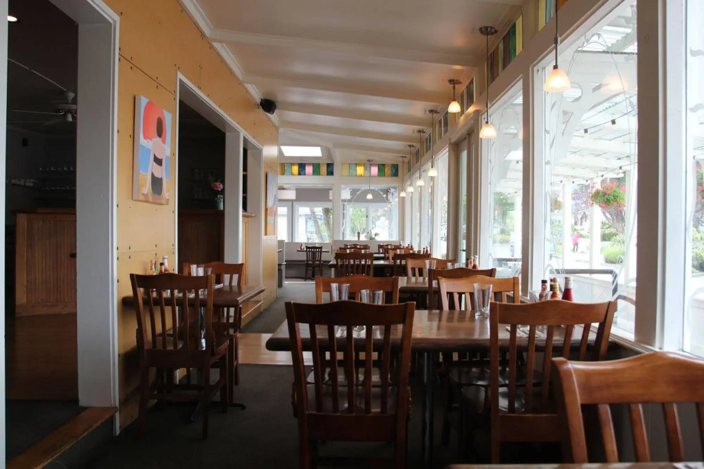 Outlook Inn on Orcas Island