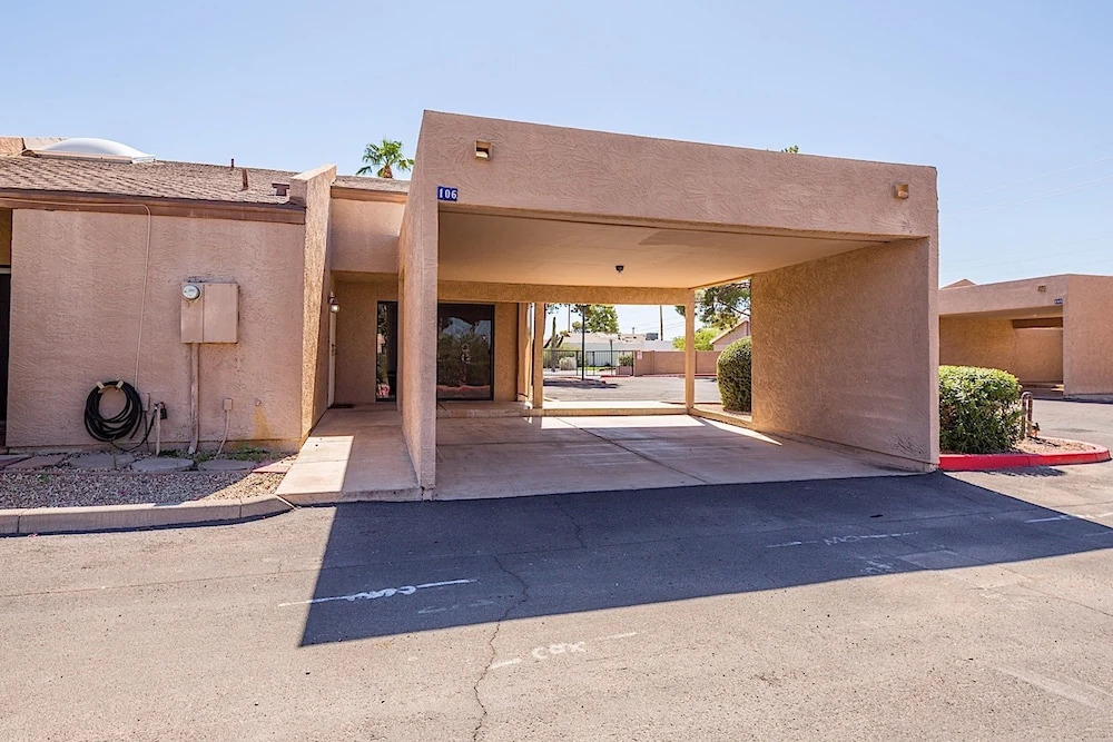 South Scottsdale Townhome - 2 Bedroom