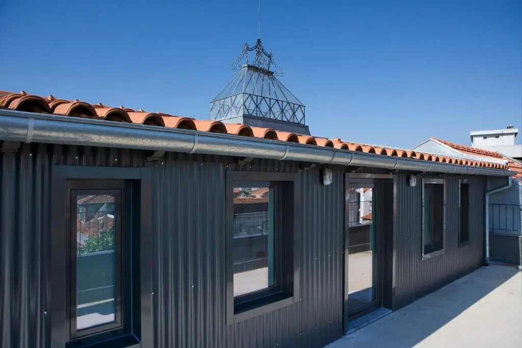 Oporto Avenue Attic