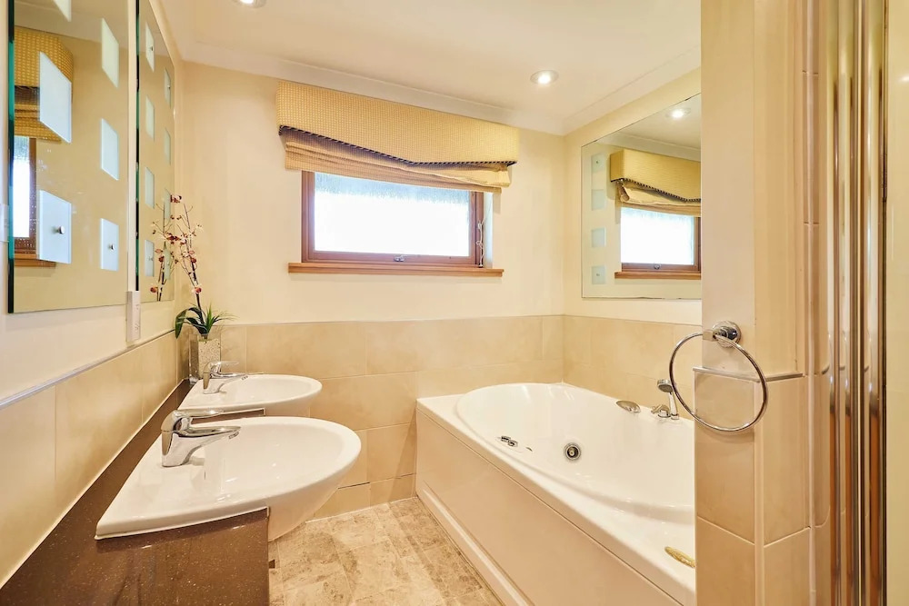 Host Stay Lodge 32