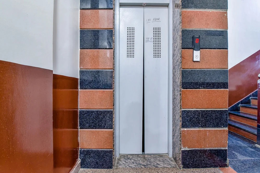 Hotel Diamond Key by OYO Rooms