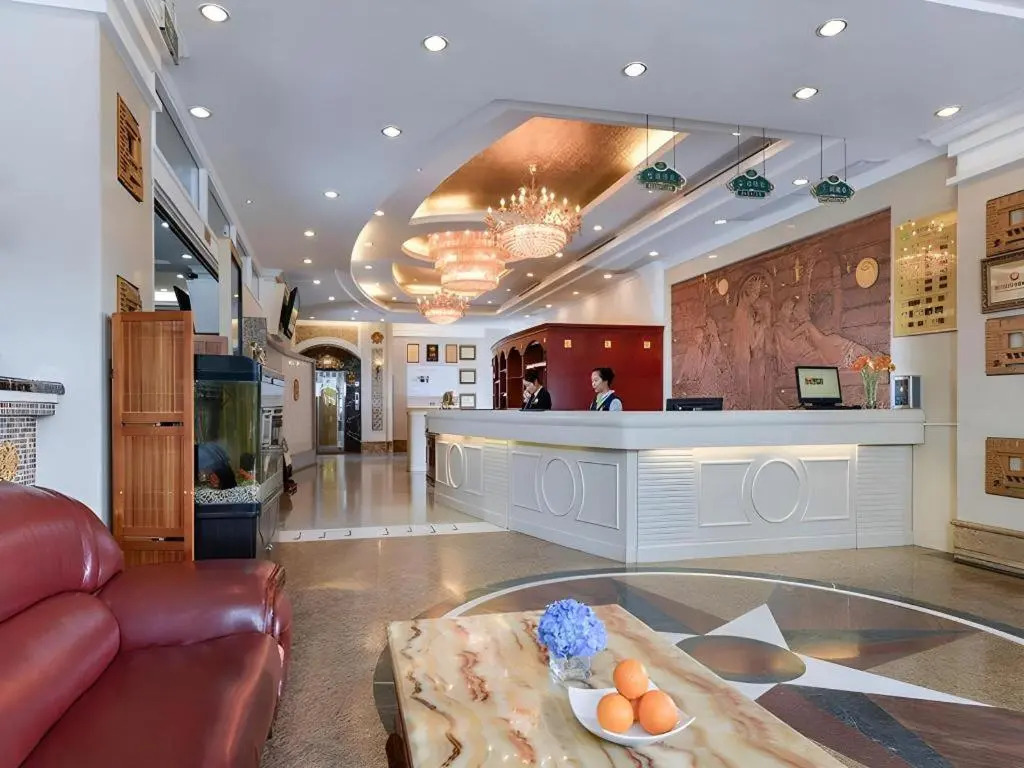 Vienna Hotel Shenzhen Yinhu Bus Station